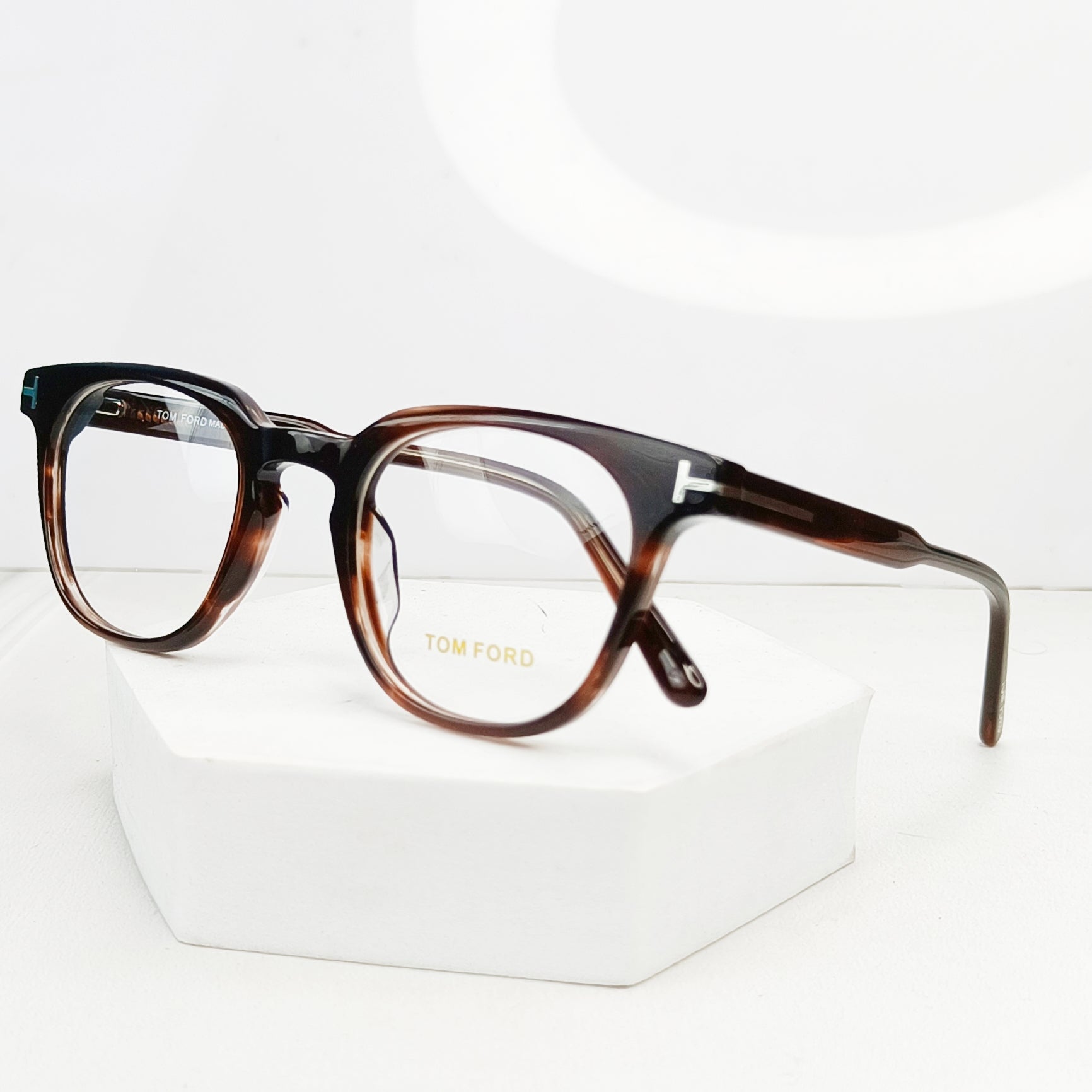 TOMFORD EYEWEAR