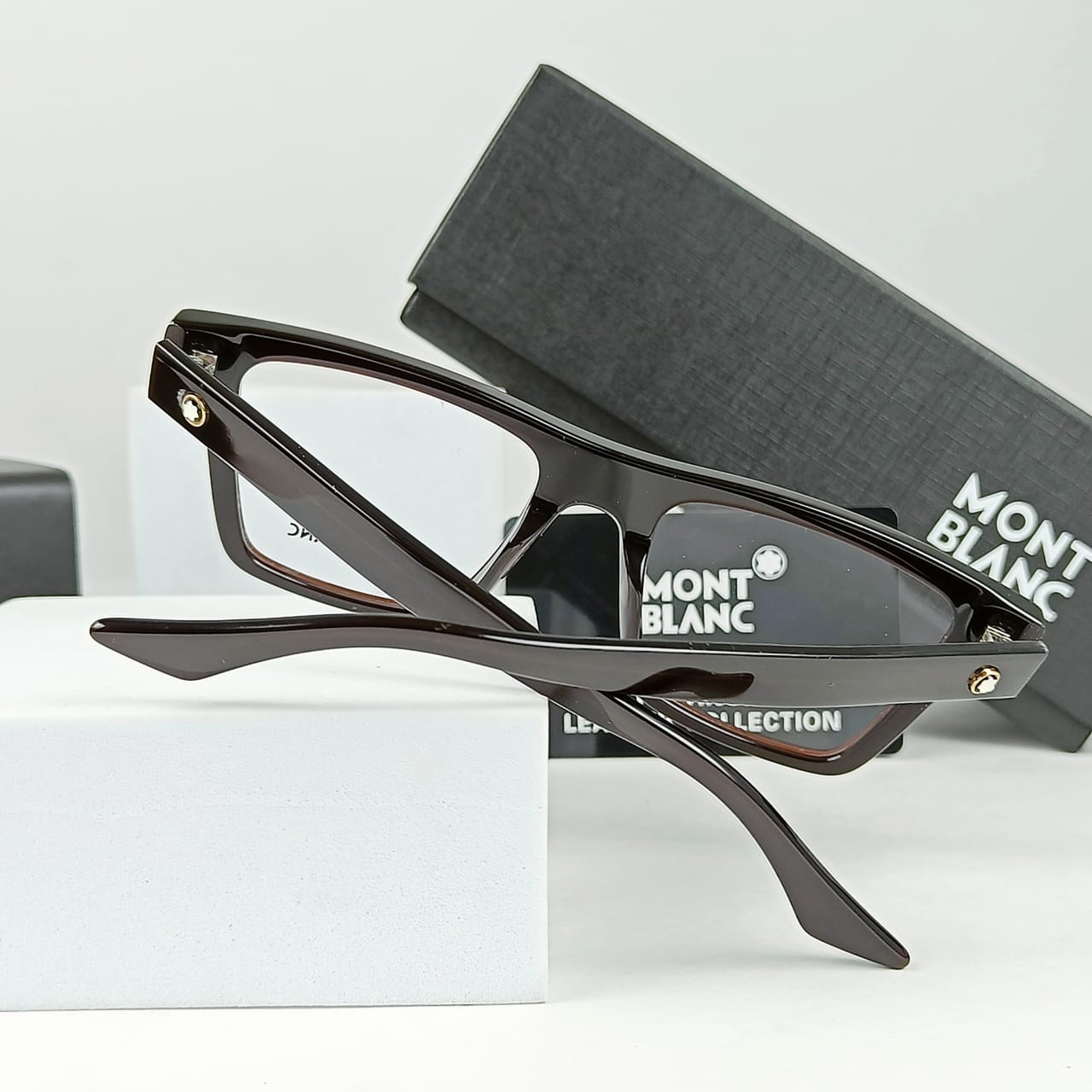 MB EYEWEAR