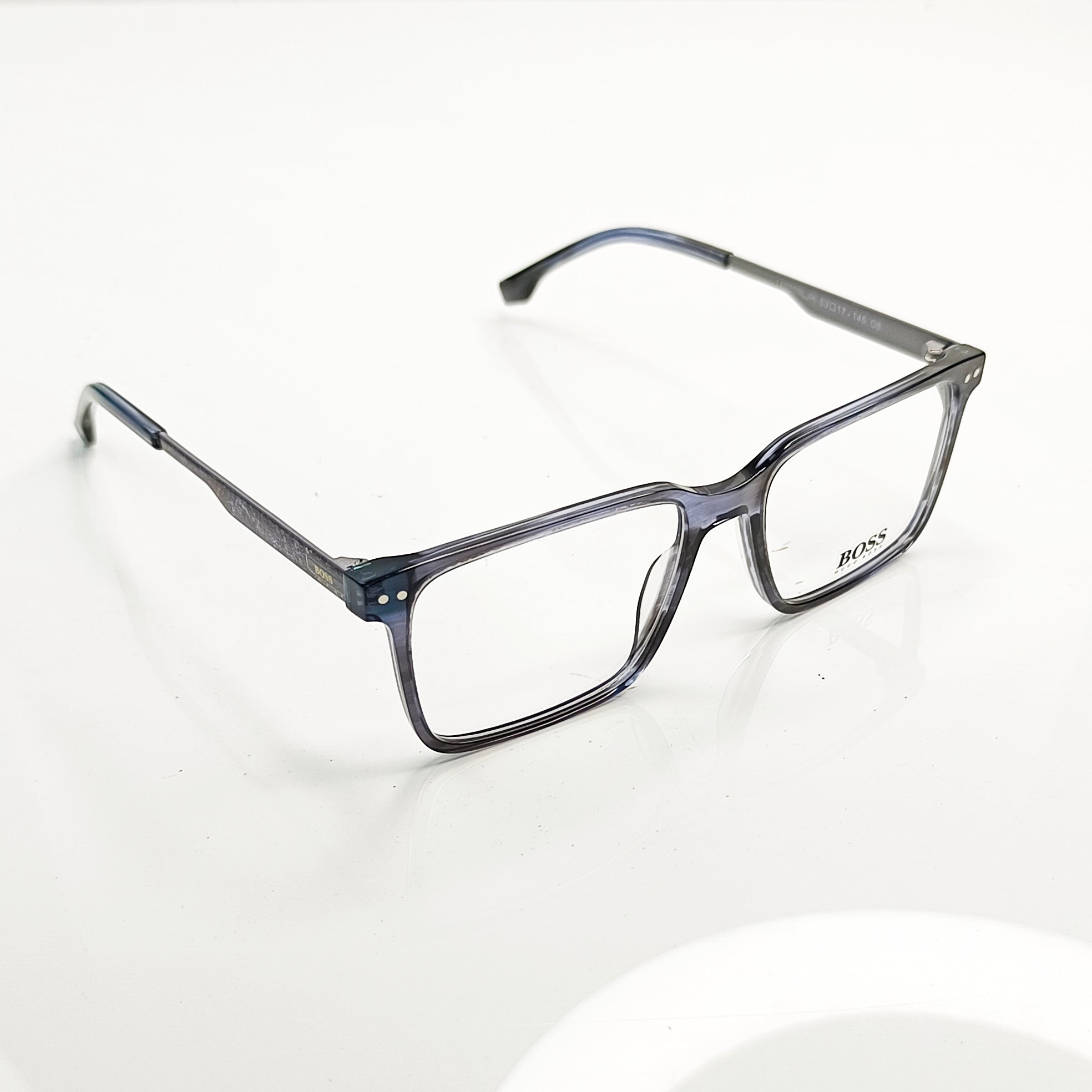 BOSS EYEWEAR