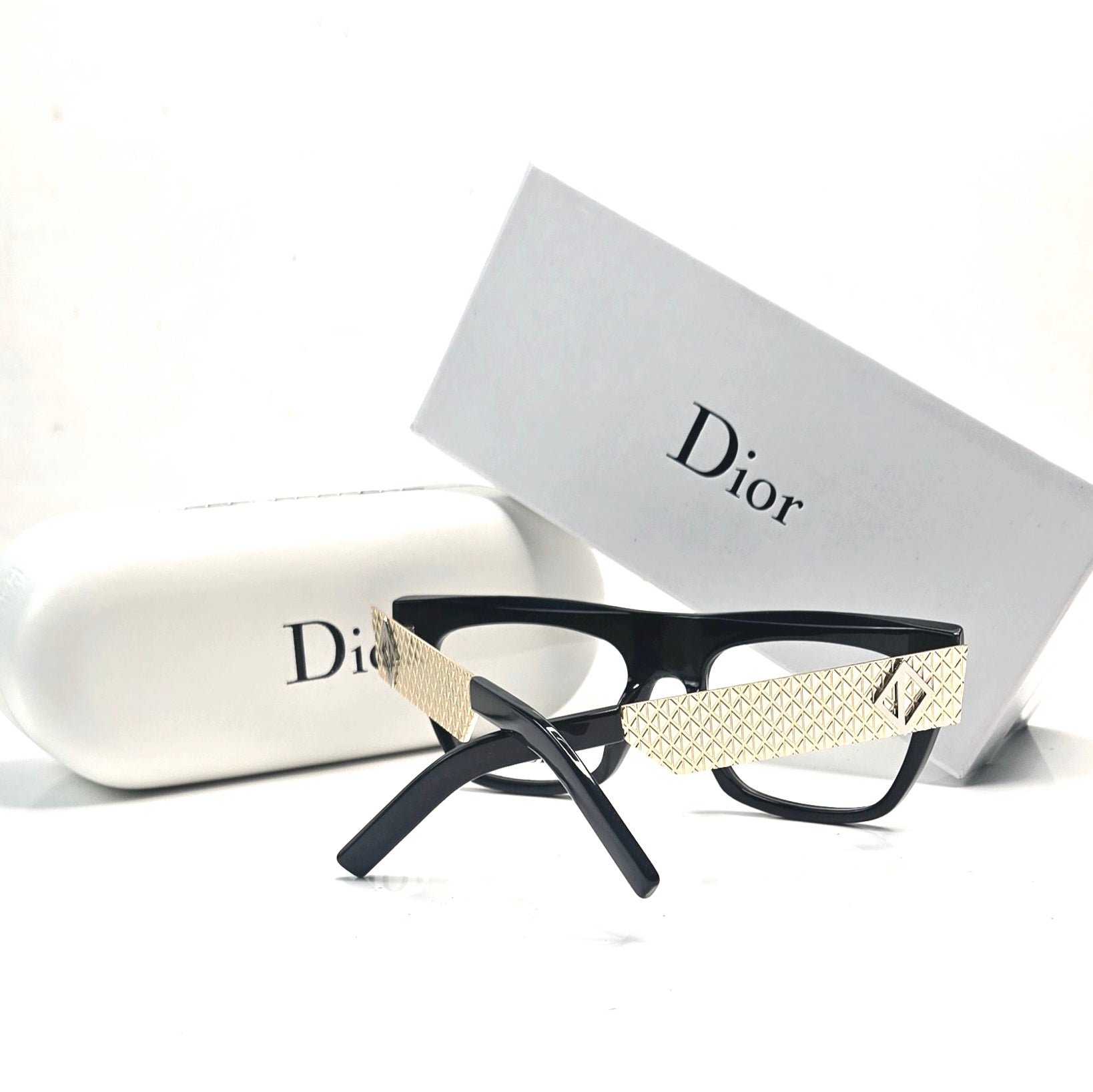 DIOR EYEWEAR