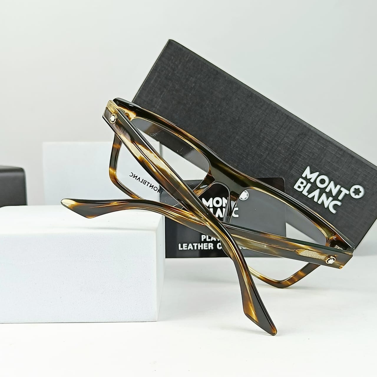 MB EYEWEAR