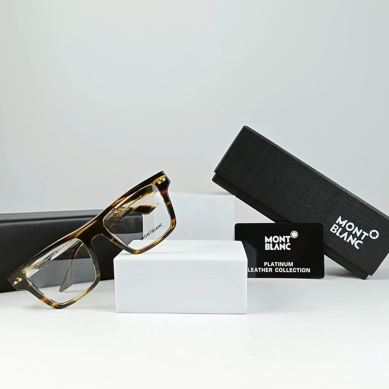 MB EYEWEAR