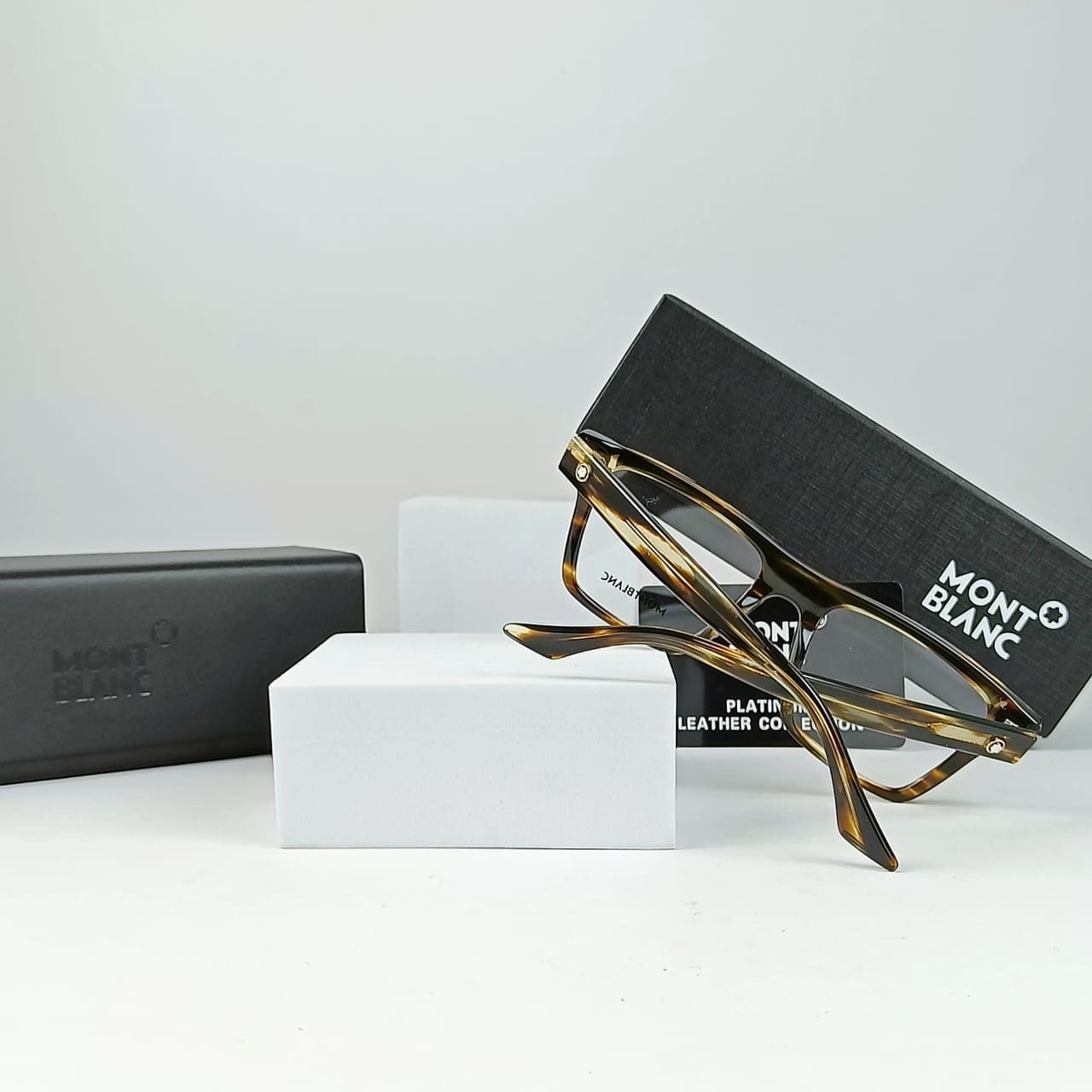MB EYEWEAR