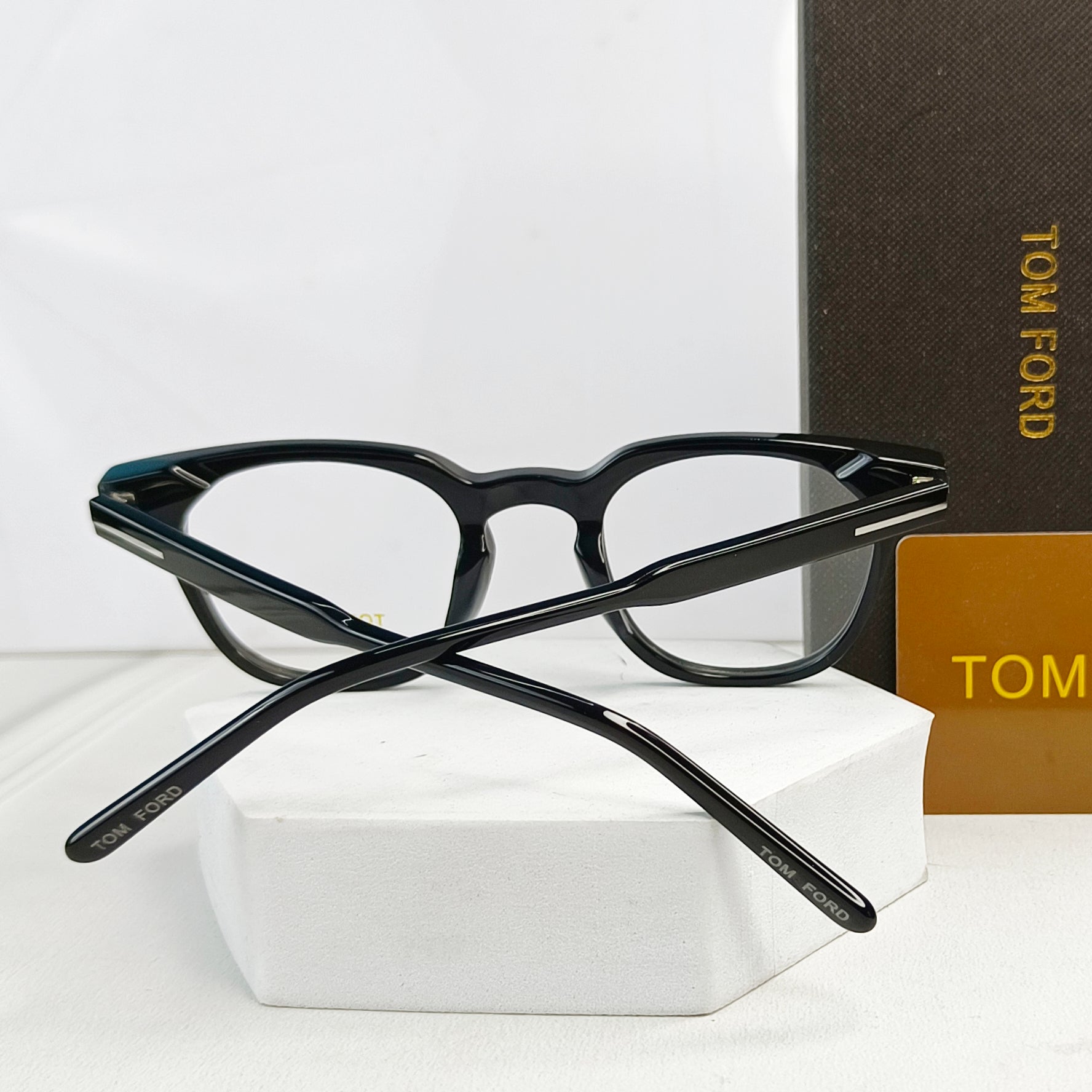 TOMFORD EYEWEAR