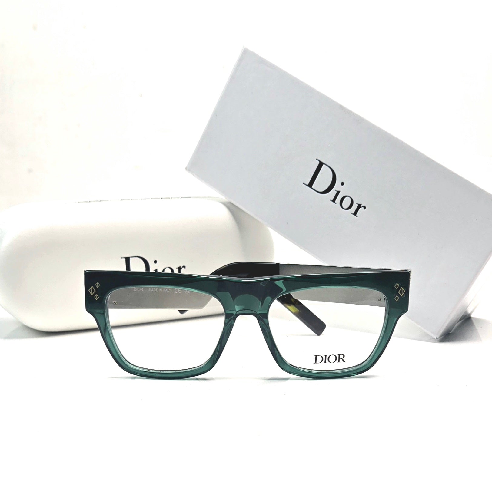 DIOR EYEWEAR
